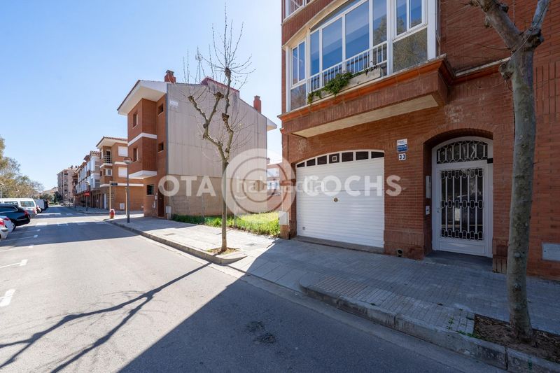Foto e6f44e89-39c0-42e2-af40-e550075385ca. Casa adossada amb aparcament a casc antic - nou Cambrils Cambrils
