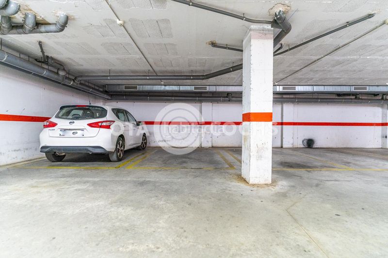 Foto 43d813b5-f9f6-4304-a1ae-b1bc7ea35556. Pis amb aparcament a Mestral Reus