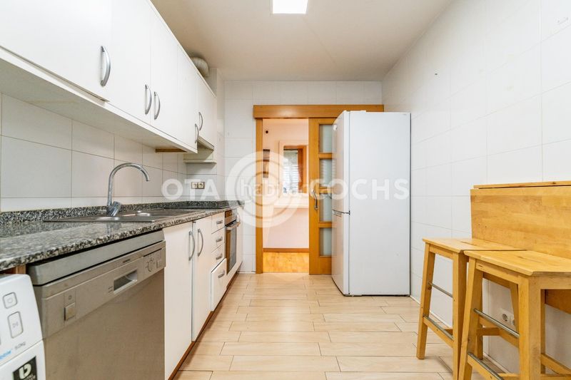 Foto 4628b50a-9561-4c4a-9942-512f52618cba. Pis amb aparcament a Mestral Reus