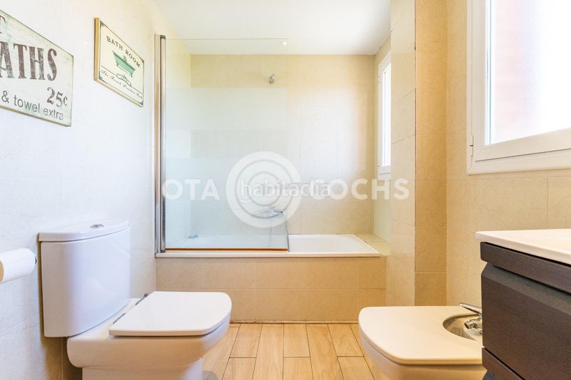 Foto 737648c8-a369-482c-bf34-99a4292e370d. Pis amb aparcament a Mestral Reus