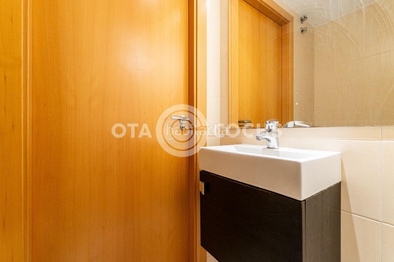 Foto 9b34d3a1-0cd3-4271-ad69-168c672c1897. Pis amb aparcament a Mestral Reus