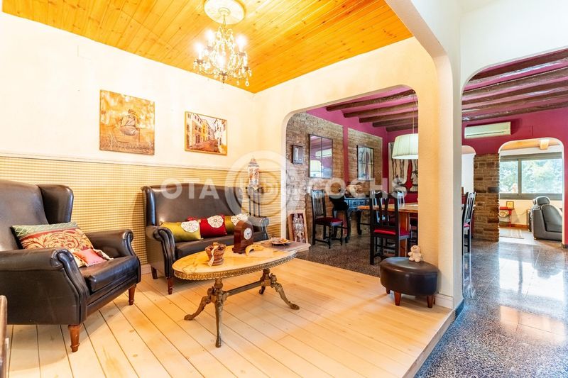 Foto 0eb94509-a71a-4b9f-a765-701d4655e5a3. Casa amb aparcament a Almoster