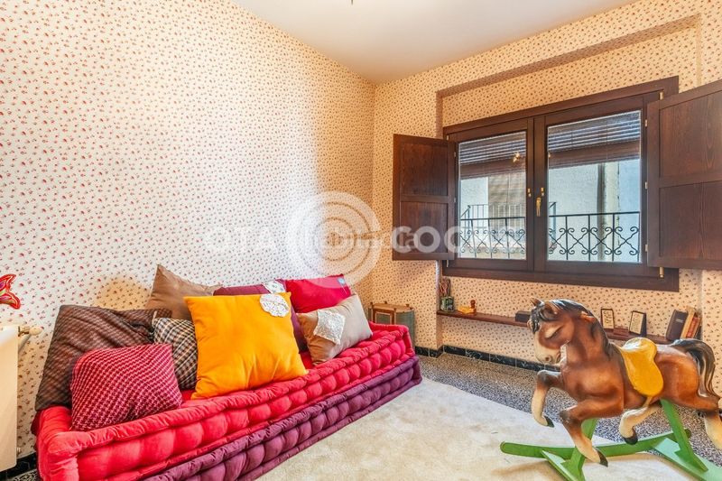 Foto 15aae66c-d066-41b7-b5a3-178967b0fa51. Casa amb aparcament a Almoster