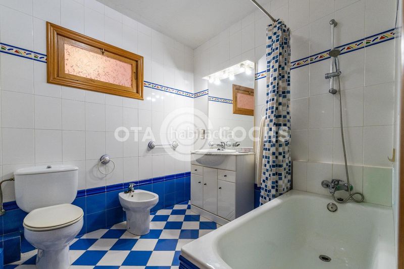 Foto 167ea110-594e-400e-9934-e6e6ce5a75f5. Casa amb aparcament a Almoster