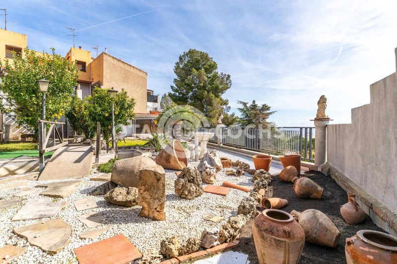 Foto 18a8fa08-e36a-4f03-a9f4-d0290def409f. Casa amb aparcament a Almoster