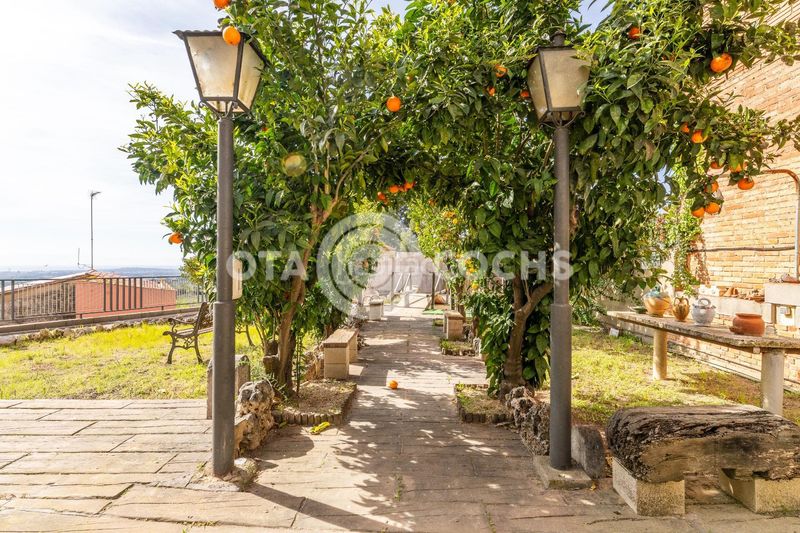 Foto 1f3b1b63-b787-47cc-8494-57ffd86c2188. Casa amb aparcament a Almoster