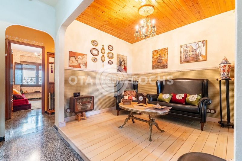 Foto 411df52e-6cb1-4dd6-86d2-de240f673d12. Casa amb aparcament a Almoster