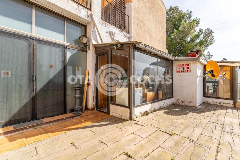 Foto 4237a403-3d95-4808-9af7-a3e7ca99f1b7. Casa amb aparcament a Almoster