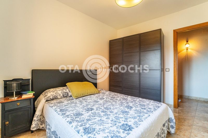 Foto 63694f97-1dee-4e38-842c-bc97e57c4626. Casa amb aparcament a Almoster