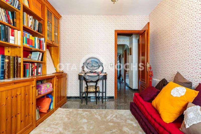 Foto 7126cf39-9389-493b-9b97-ffbd6aeb0adc. Casa amb aparcament a Almoster