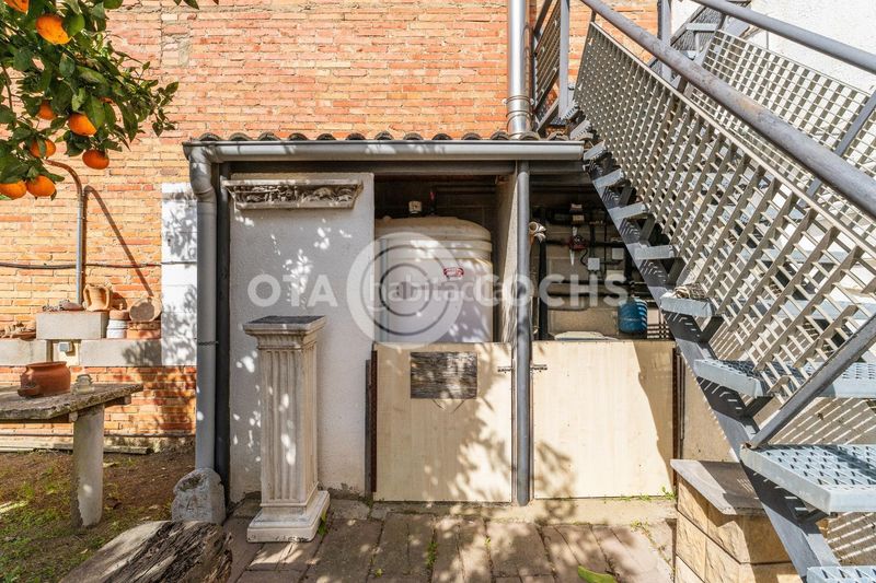 Foto 8b3b3245-fa68-44a2-b0c9-a91b2ab2aa5a. Casa amb aparcament a Almoster