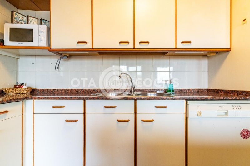 Foto 93c63b2b-cc77-4e93-b3de-56728ccf7b8f. Casa amb aparcament a Almoster