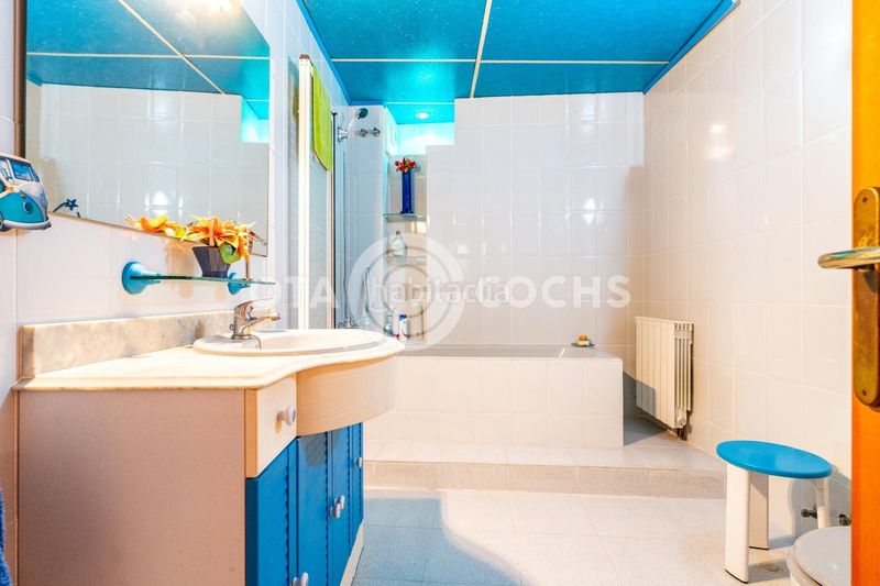 Foto c6417b17-ae7a-4e6a-bd4e-83bf2138d002. Casa amb aparcament a Almoster