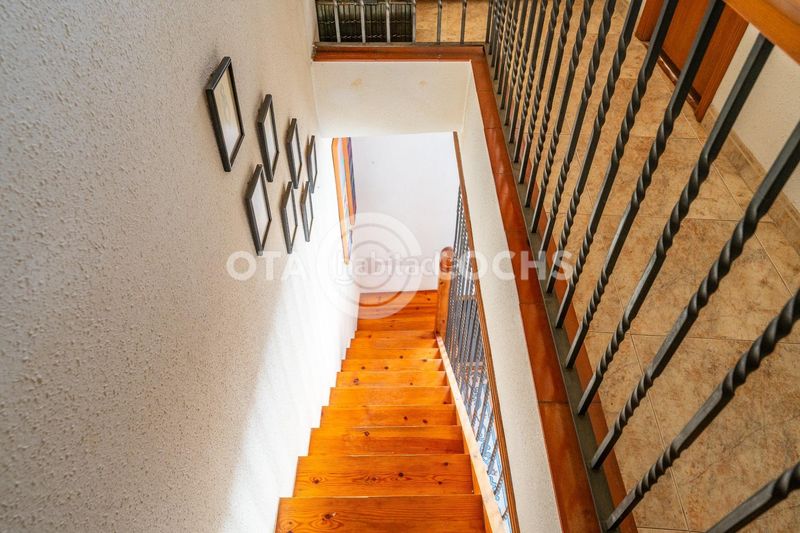 Foto f811547b-5d92-461e-b739-fad225ab5d18. Casa amb aparcament a Almoster