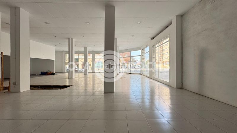 Foto 39d35c92-c1b3-4f21-b1de-ecf54a3d199a. Local comercial a Ponent Reus