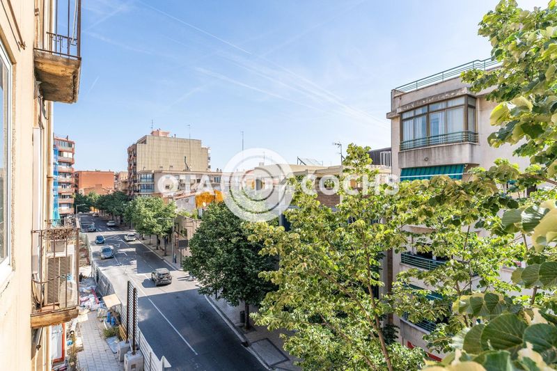 Foto e54f9c6e-370e-4e6c-b8b1-6406fae8299c. Pis a Centre Reus