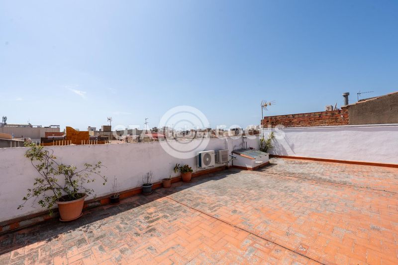 Foto 598ba846-57bd-48b3-89dc-5c9e39283fc8. Edifici a Centre Reus