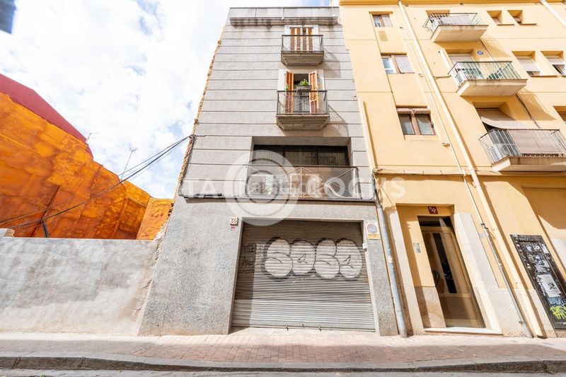 Foto 5a9e4874-711a-415b-8627-163b5000585d. Edifici a Centre Reus