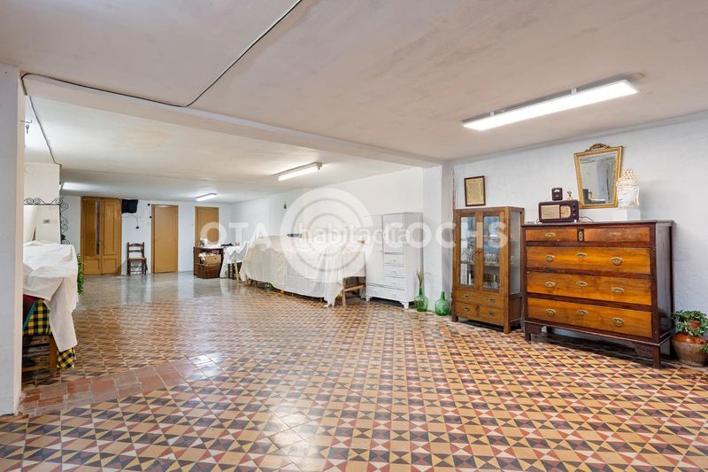 Foto 6978a01d-0b66-4e90-9870-63db3e9f3f35. Edifici a Centre Reus