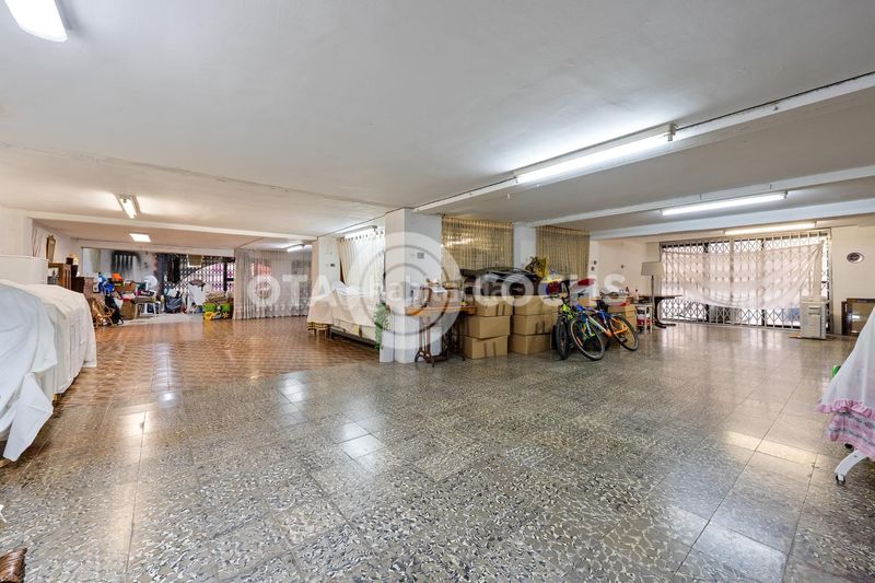 Foto a162b48e-4922-42e5-aee2-3ad279ba90ff. Edifici a Centre Reus