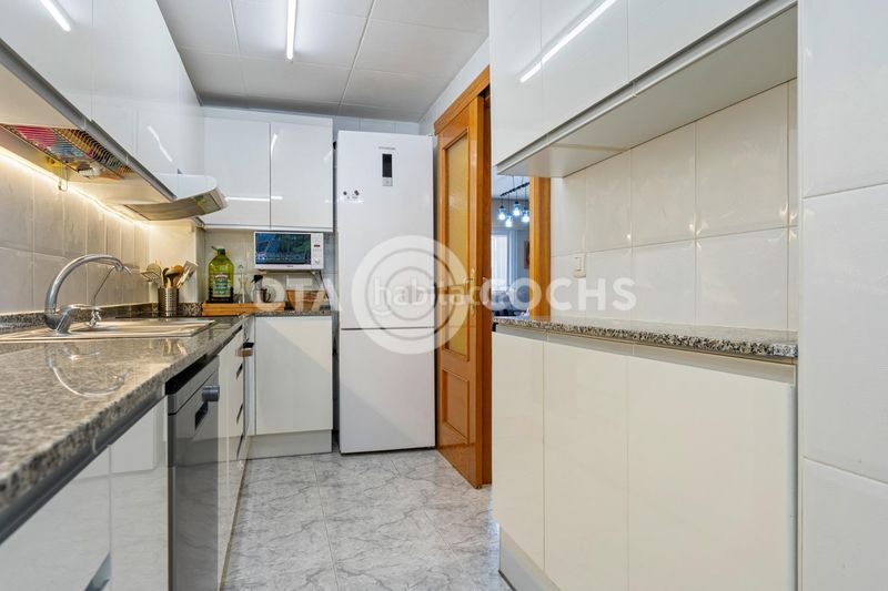 Foto 6800b85d-72a7-4c71-81c4-5023323224b6. Casa adossada amb calefacció aparcament a Ponent Reus