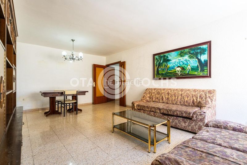 Foto 0dab8d6e-9aed-4098-9a9e-7cf69c1d0269. Pis a Centre Reus