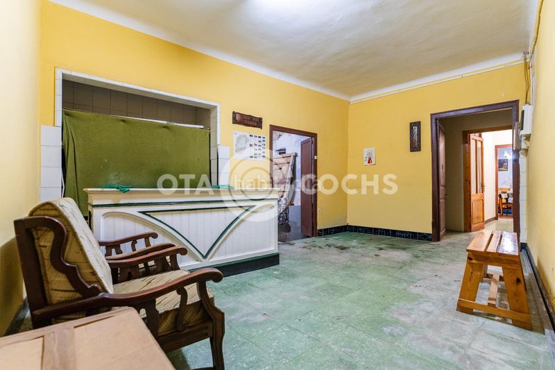 Foto 5bc7d082-a1d6-46e0-9773-b78bdce0952e. Casa adossada amb calefacció a Cabacés