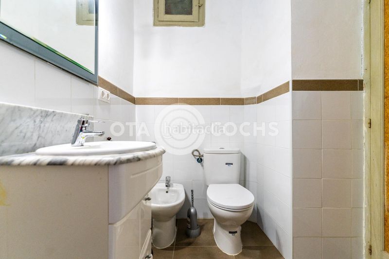 Foto 94e321c8-c260-4548-a765-e8c8ea7df2cf. Casa adossada amb calefacció a Cabacés