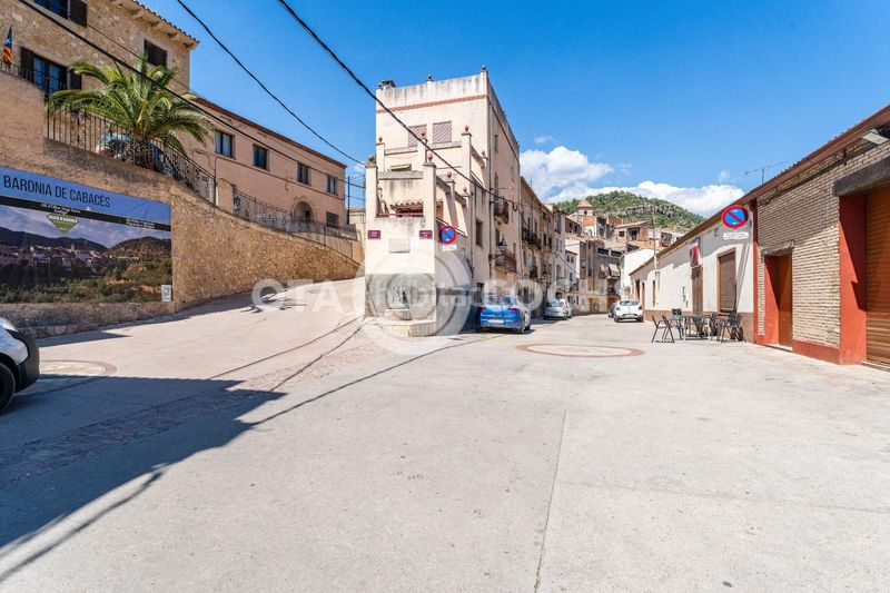 Foto a4bacd81-338c-4987-a2e7-e8bb59817832. Casa adossada amb calefacció a Cabacés