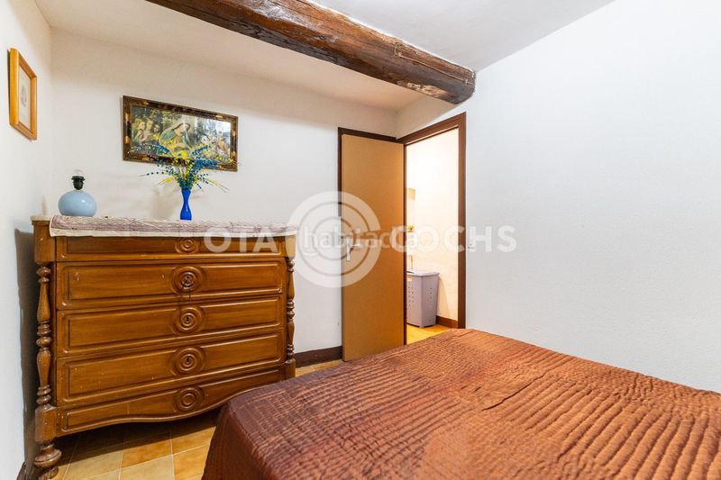 Foto af33ff0c-72d4-4882-9f17-f99e4c86a3b3. Casa adossada amb calefacció a Cabacés