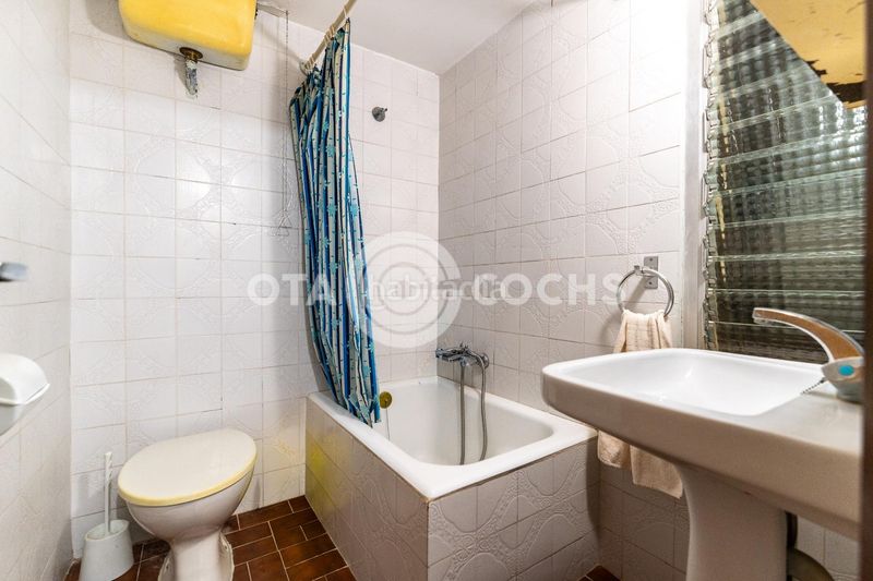 Foto d8337c57-7c06-4e1b-b59a-fe0dd3a42c98. Casa adossada amb calefacció a Cabacés