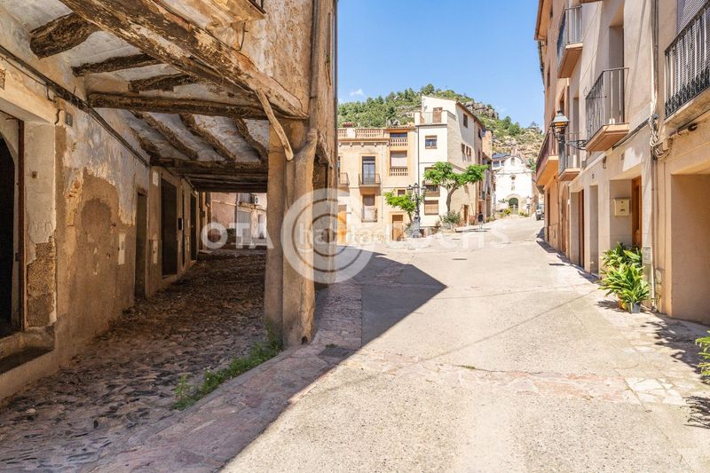 Foto df4cb277-abca-4071-b2a6-a589d538682b. Casa adossada amb calefacció a Cabacés