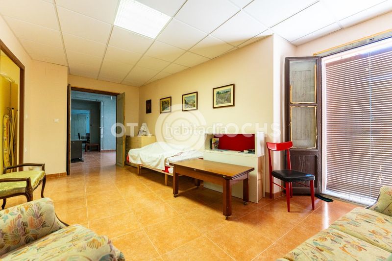 Foto e19d42fa-3014-4c4f-867b-0afaa39d2c46. Casa adossada amb calefacció a Cabacés