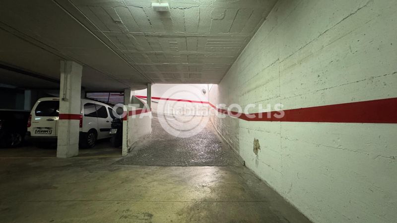 Foto 59ef5912-618f-46d1-a7b4-5886099f253a. Aparcament cotxe a Mestral Reus