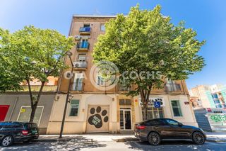 Pis  Arago d'. Piso para reformar en riera arago