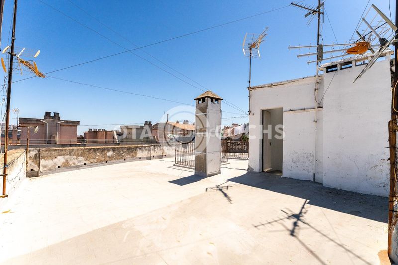 Foto cb07de5c-ff59-44bb-ae02-bf4bd760b12e. Pis a Centre Reus