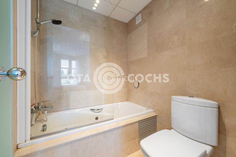 Foto 719132ef-8adc-4fe6-8071-f8761d9208e2. Pis amb calefacció aparcament piscina a Mestral Reus