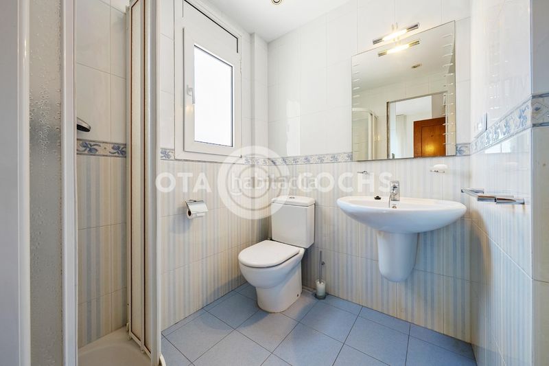 Foto b14954f7-2dd7-4a53-b1d9-77ee60b1baef. Xalet amb calefacció aparcament piscina a Morell (El)