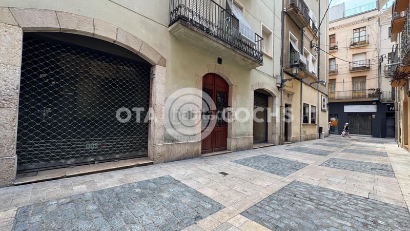 Foto 6a24ff17-9239-4ebd-bfd8-fc88215a4ce4. Local comercial a Centre Reus