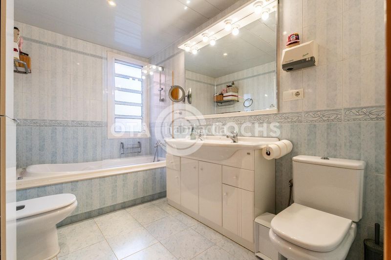 Foto 0f02a2e7-f403-45a3-844f-9754cbfc6ce6. Pis a Valls