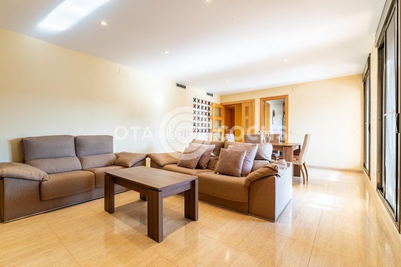 Foto 3f827ffe-0cbe-4304-9a99-ce7aa3bed265. Pis a Valls