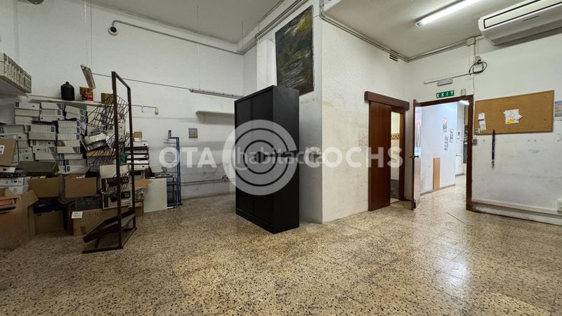Foto 646ba5a6-c4b6-4726-9c04-e828cc4b50e5. Local comercial a Centre Reus