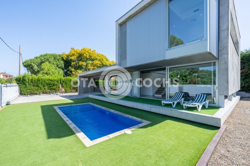 Foto 2c0fba01-e002-46dc-bf64-6d304f13c51d. Chalet with heating parking pool in Cambrils mediterrani Cambrils