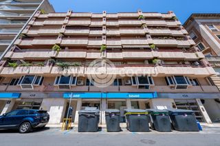 Pis  Prat de la riba. Piso de origen de 4 habitaciones en reus