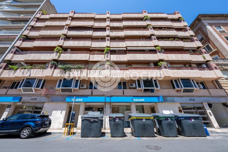 Foto a4969097-4333-44e9-8478-1985b6ae5ea0. Pis amb aparcament a Mestral Reus