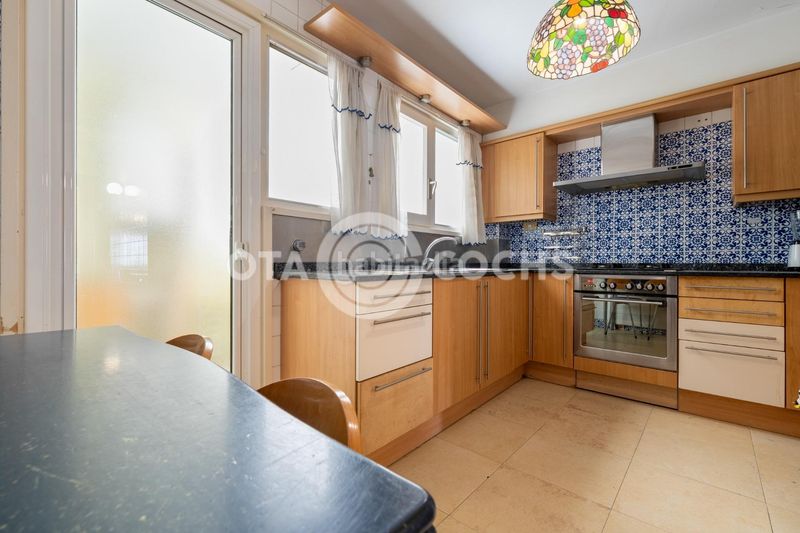 Foto d646df77-786c-4ec4-baed-8a2c227de665. Pis amb aparcament a Mestral Reus
