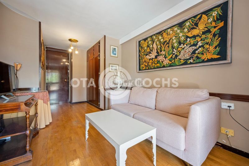 Foto df196520-0d23-4ee8-8d88-88a82c5fc38d. Pis amb aparcament a Mestral Reus