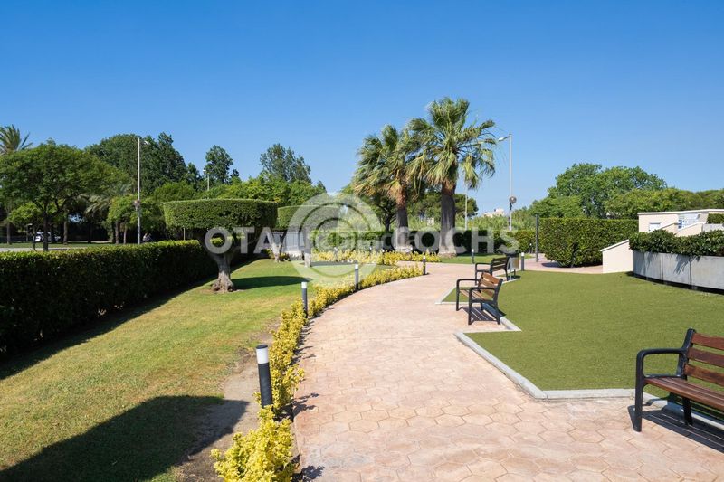 Foto ac1efcb0-6aa7-4c8c-8ccd-7230e113de08. Planta baixa amb calefacció aparcament piscina a Cambrils