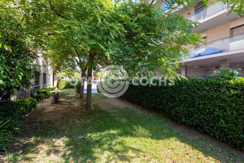 Foto ff770bb5-e958-4aed-8026-158ba5d257e6. Planta baixa amb calefacció aparcament piscina a Cambrils