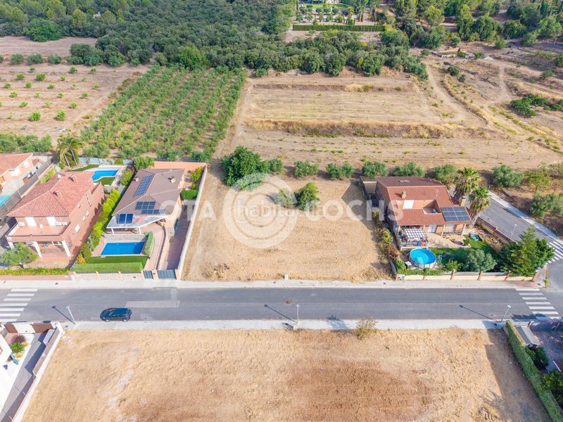 Foto 588fc047-79bf-4f33-a4af-77b4f7651fb3. Terreny residencial a Almoster
